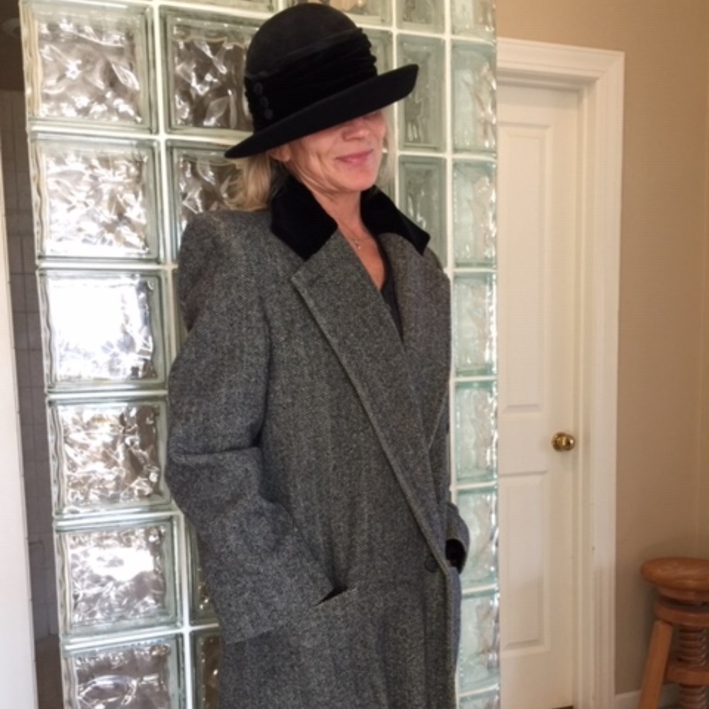 Houndstooth full length coat